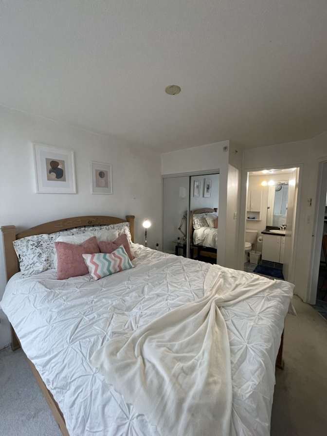 Van House's room