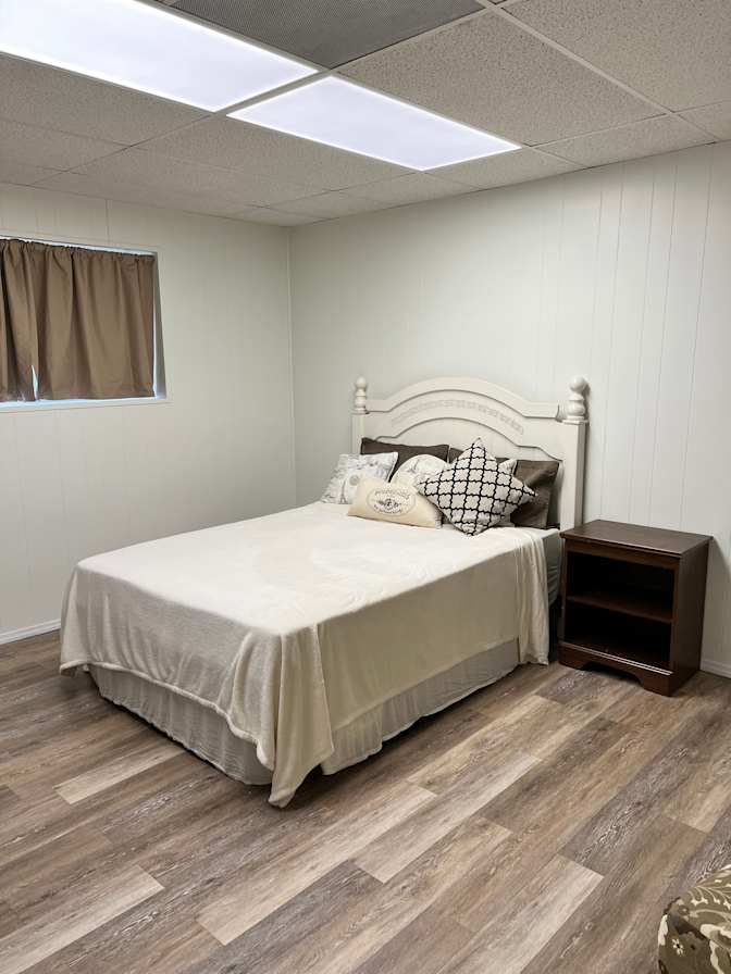 Jonnie's room