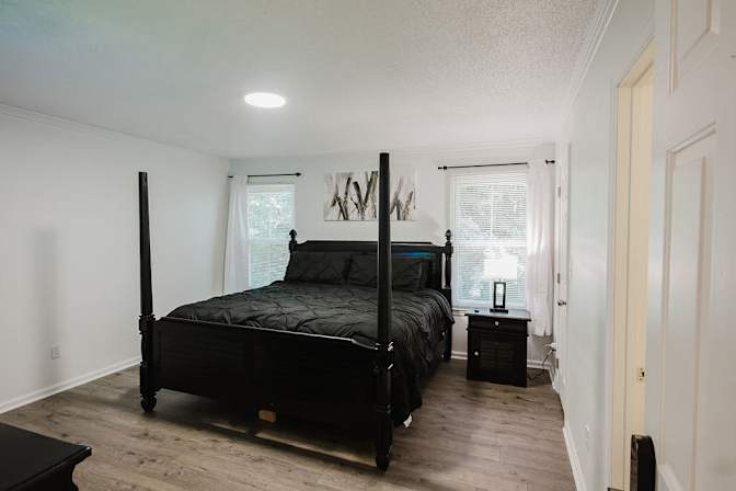 Lashond's room