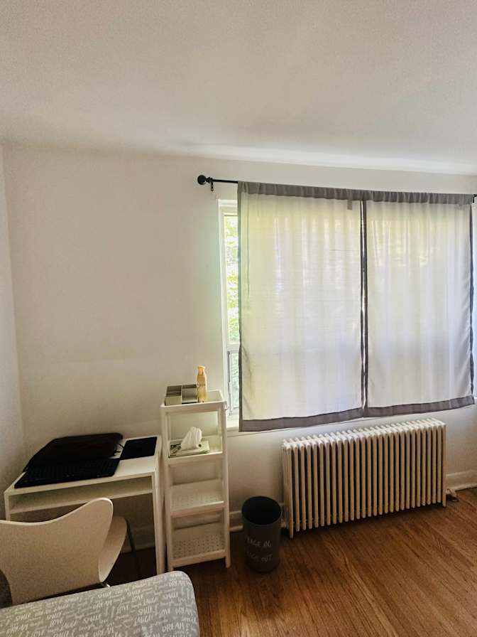 Carlo Marcha's room