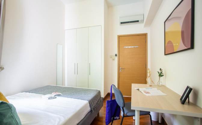 Damar's room