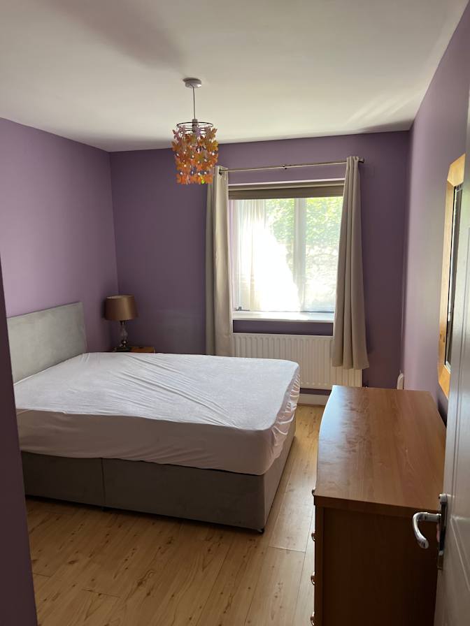 Thomas's room