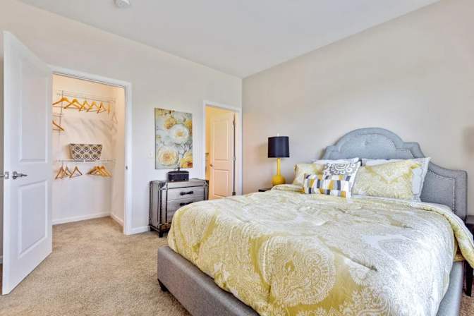 Furnished Room for Rent's room
