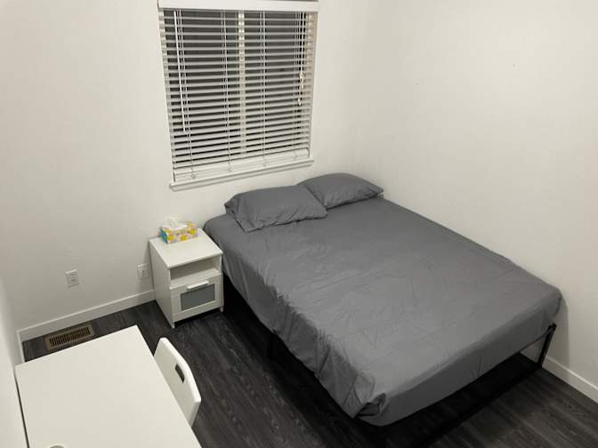 Dominique's room