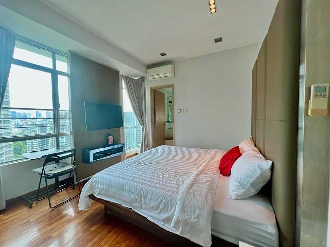 Linnike's room