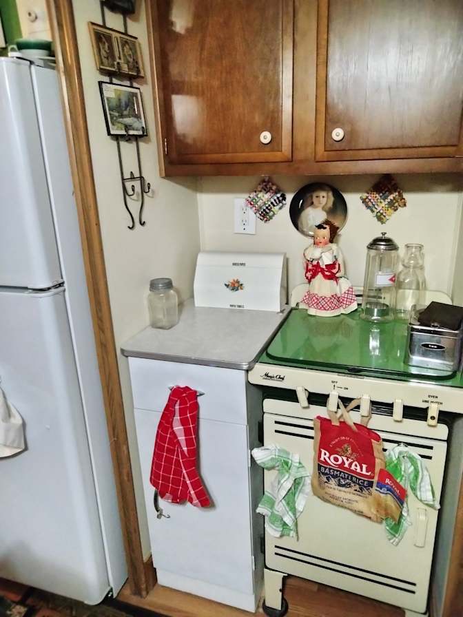 Debra J Barton's room
