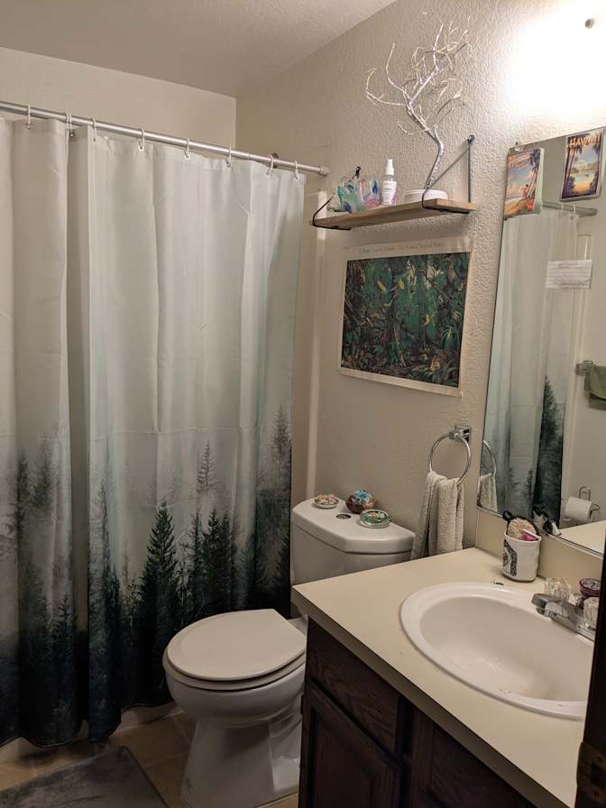 Linda's room