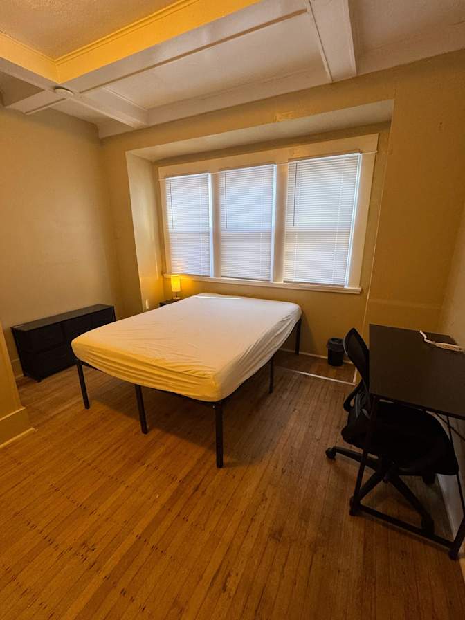 PadSplit's room