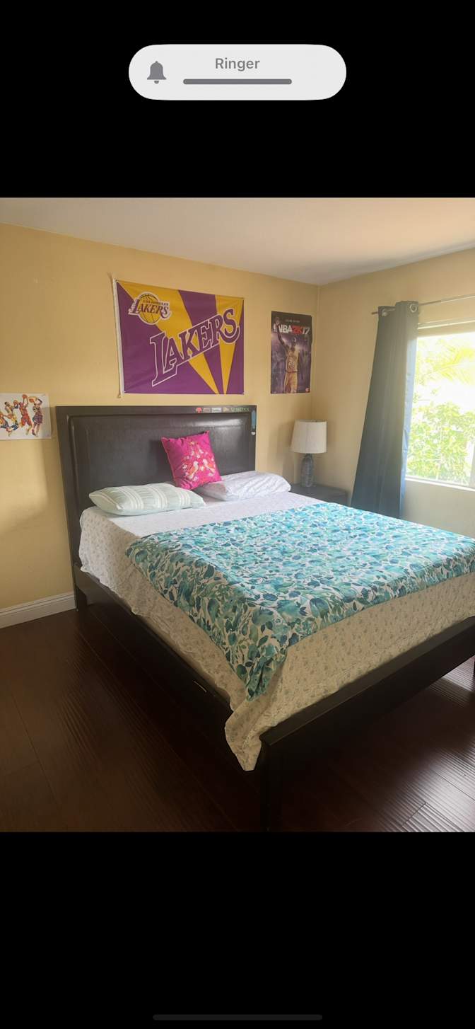 Mehak's room
