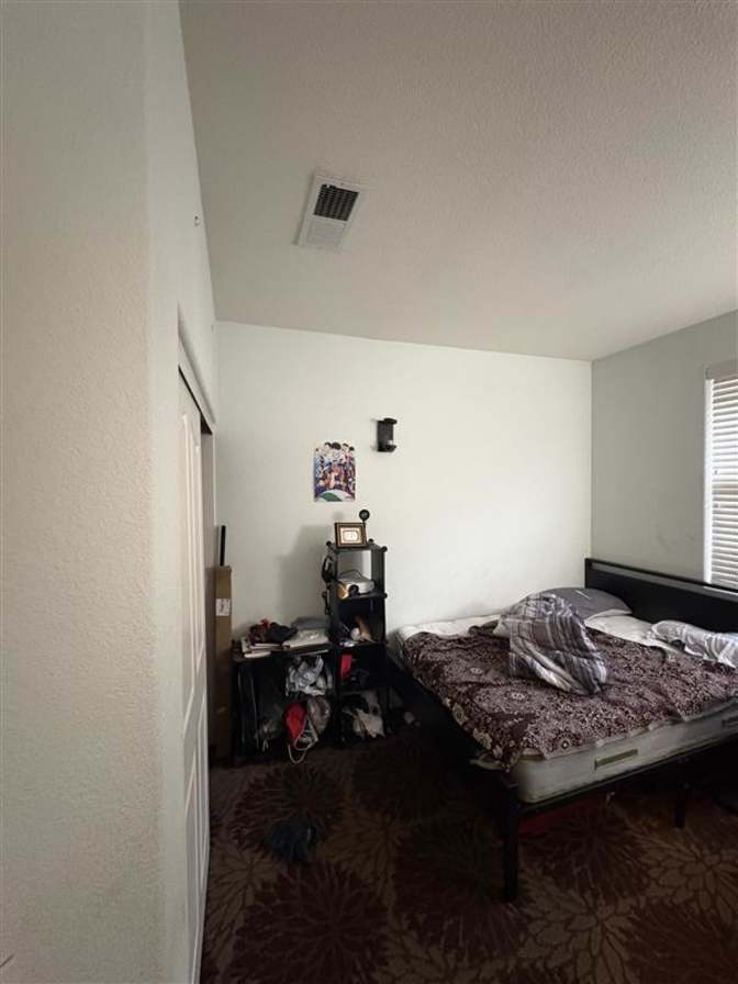 Deep's room