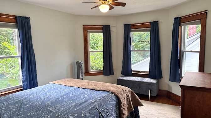 Awesome Roomate's room