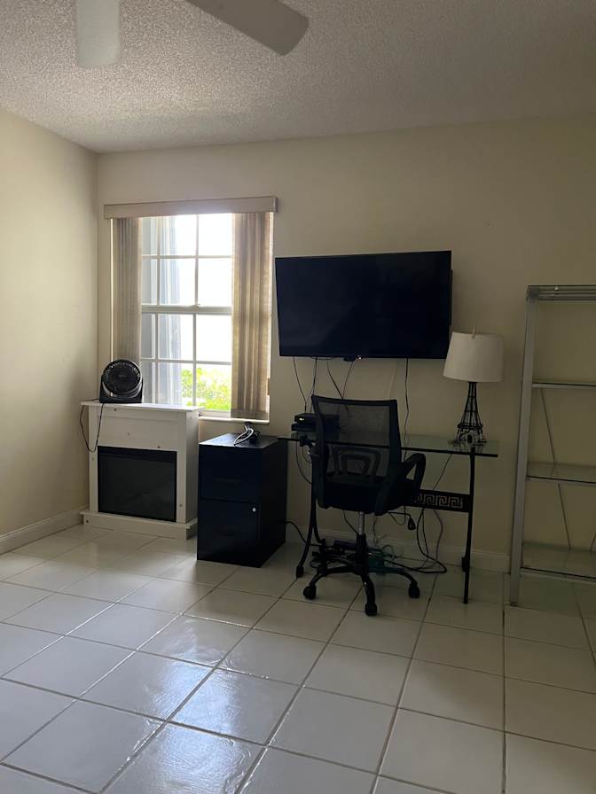 Robert Rodenberg's room