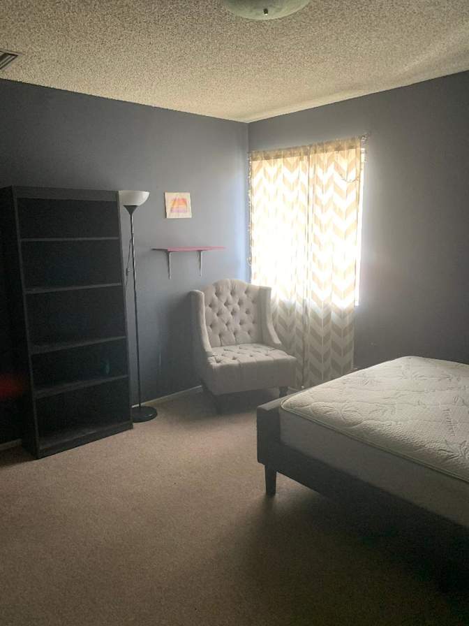 veronica's room