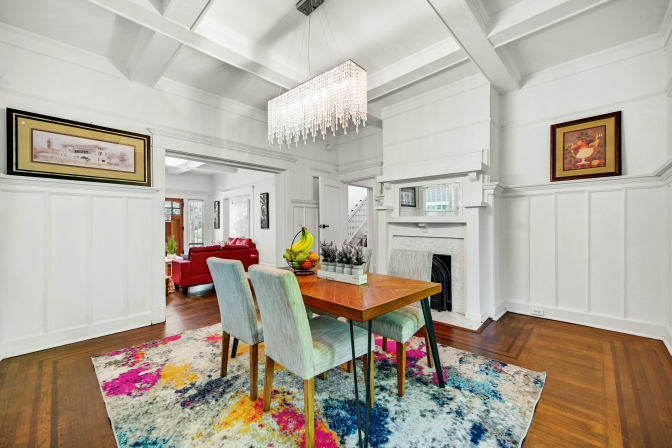 CL&C Property Management and Consulting's room