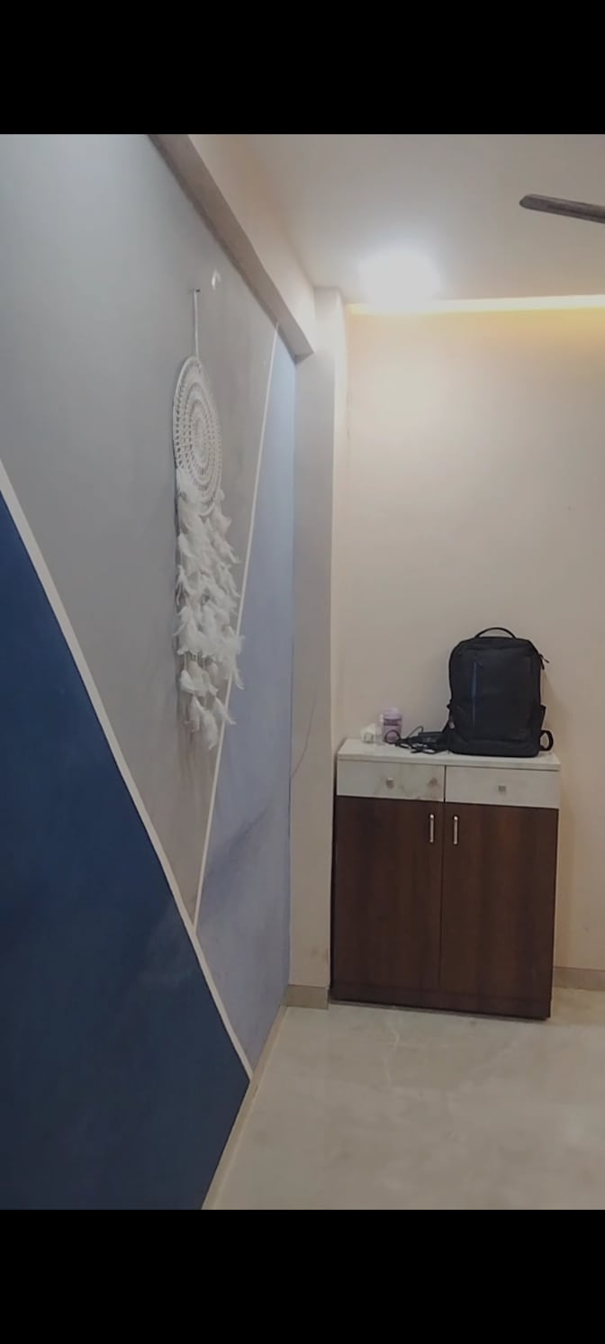Kirti's room