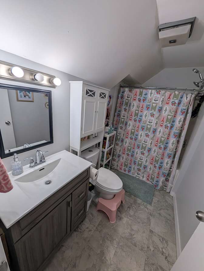Dessi's room