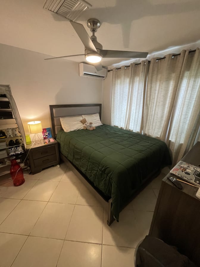 Raphael & Marcelo's room