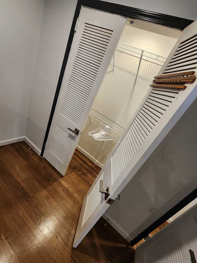 CL&C Property Management and Consulting's room