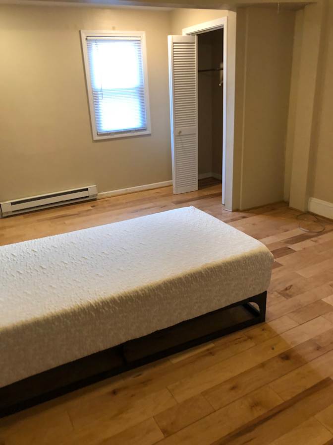 Lina's room