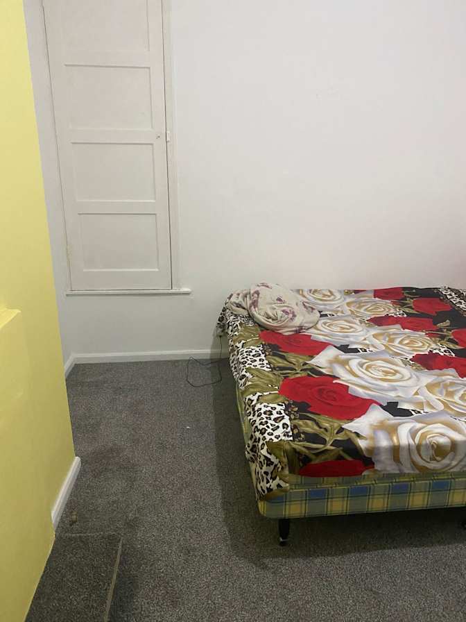 Kaur's room