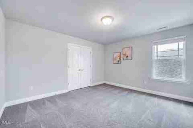 Alcove Rooms's room