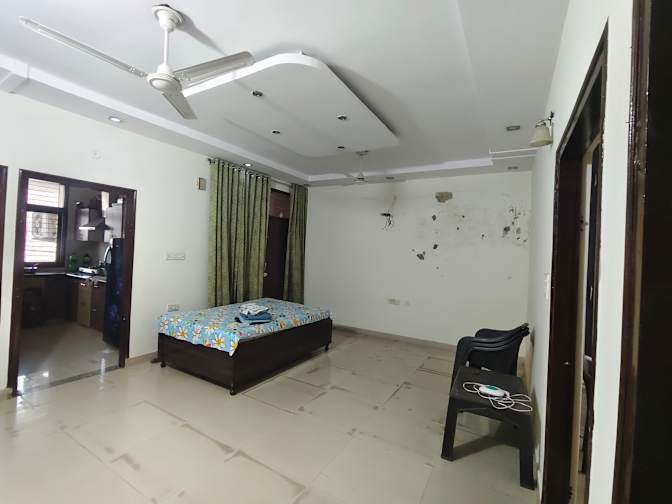 Puneet Parmar's room