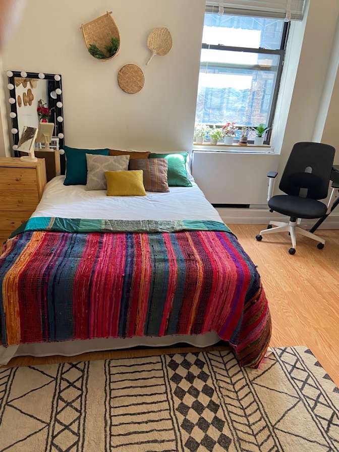 Disha's room