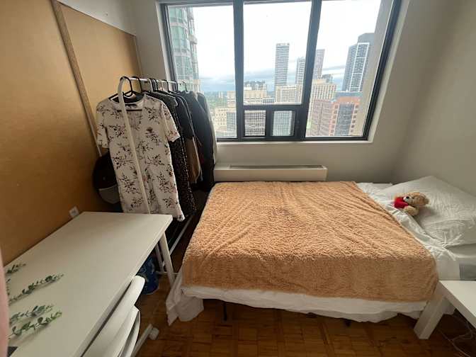 derya aslan's room