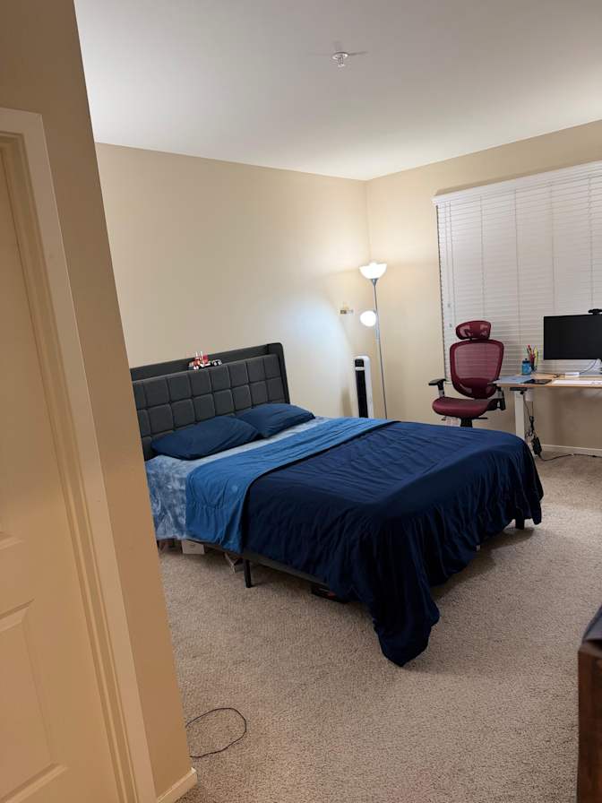 Tarun's room