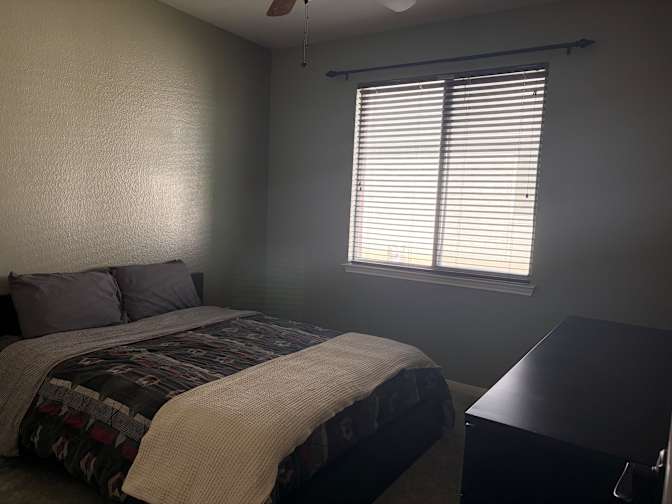 Bob's room