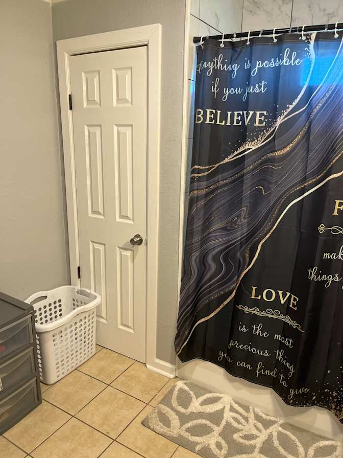Malik's room