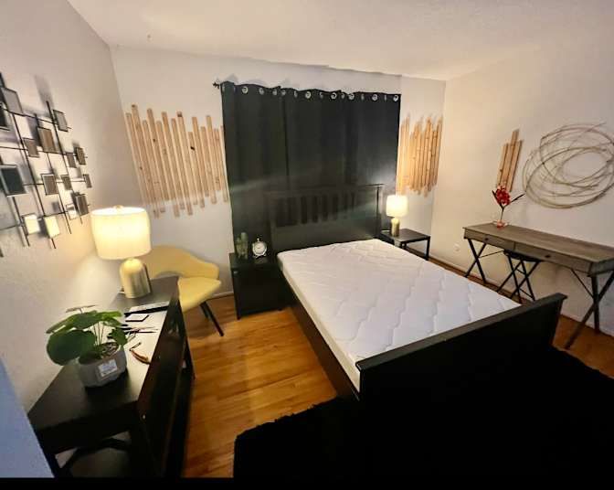 Mike O's room