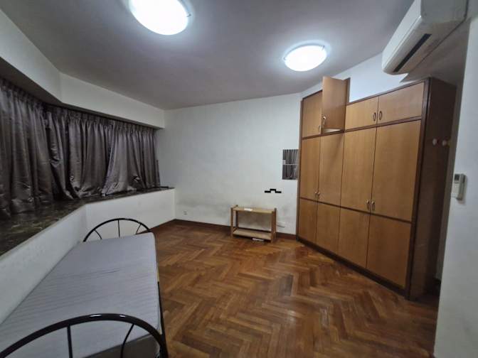 samn's room