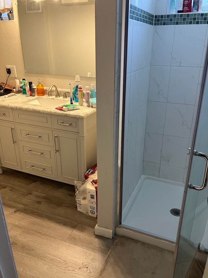 Dinah's room