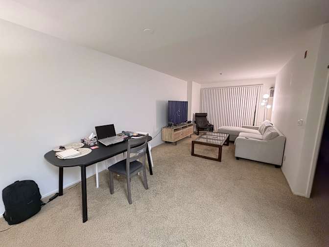 Masoud's room