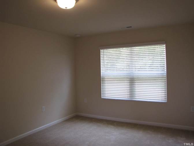 Alcove Rooms's room