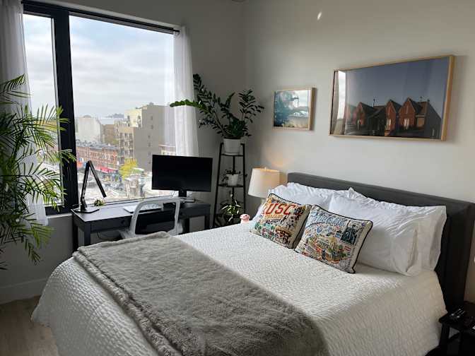 Eric Freeman's room
