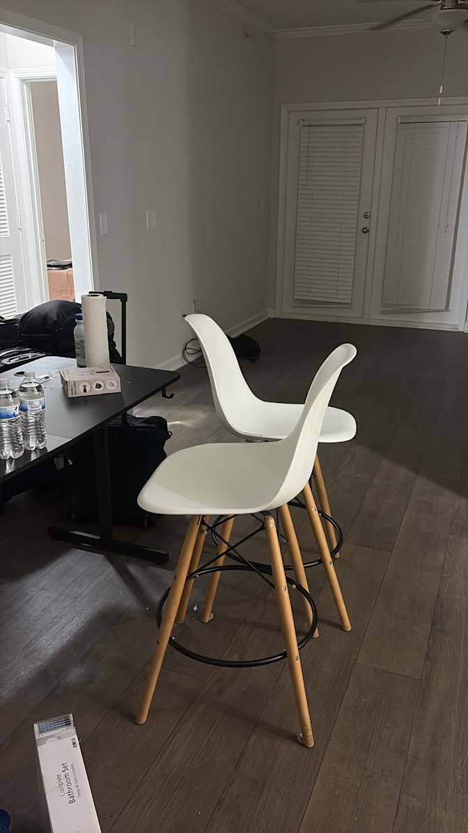 Tt's room