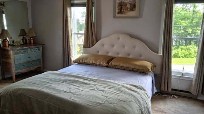 Julia's room