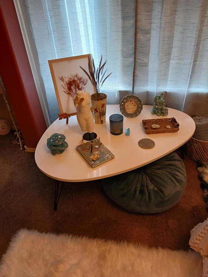 Shirley's room
