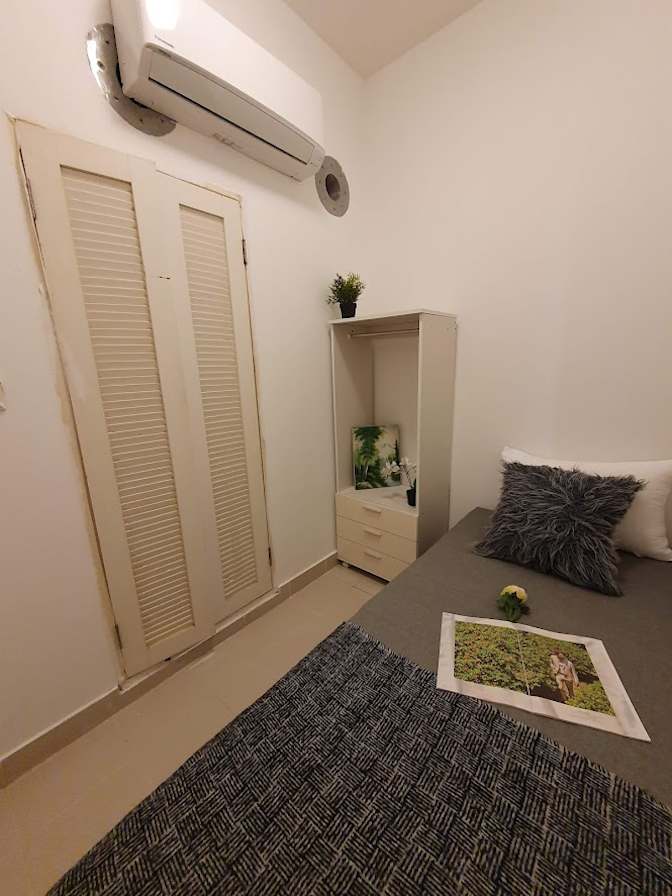 VVA EI's room