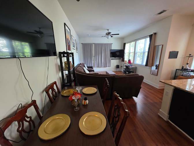 CL&C Property Management and Consulting's room