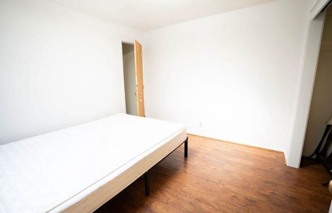 Gala's room