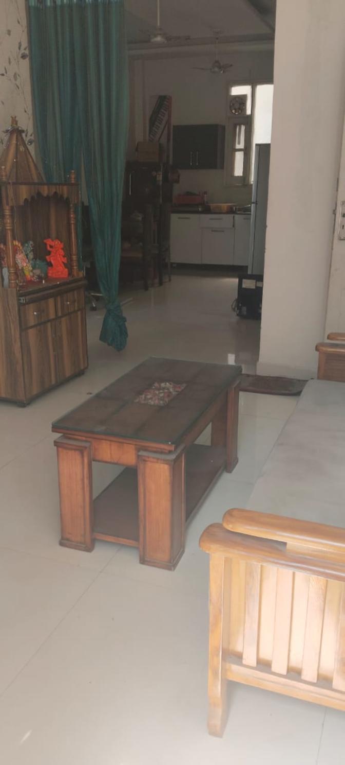Vinay Joshi's room