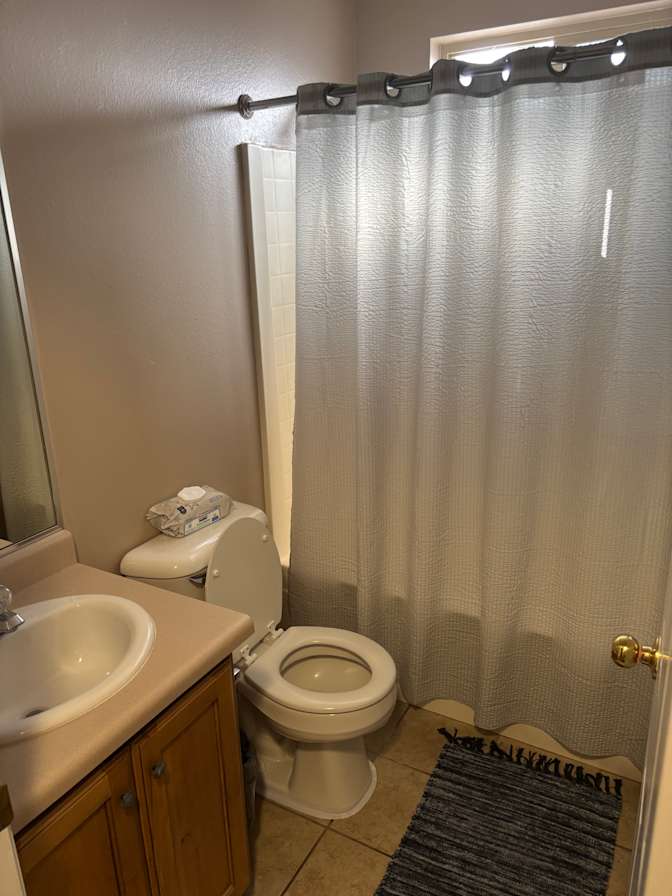 Alex Te's room