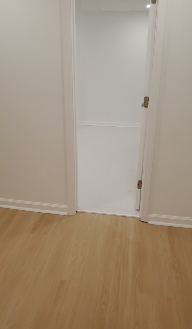 Shirley's room