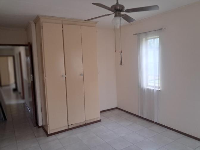 BTW Connect Properties's room