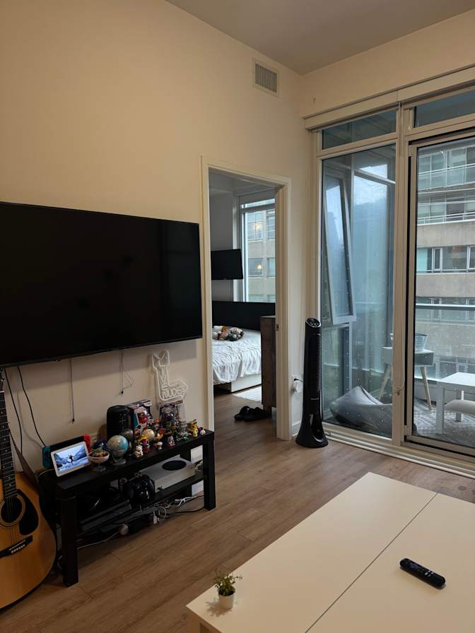 Daniela Piñeros's room