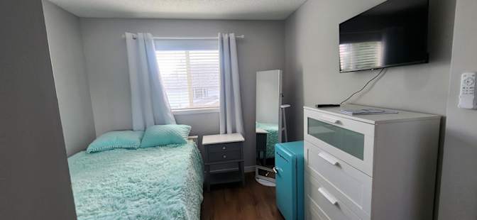 Jenny's room