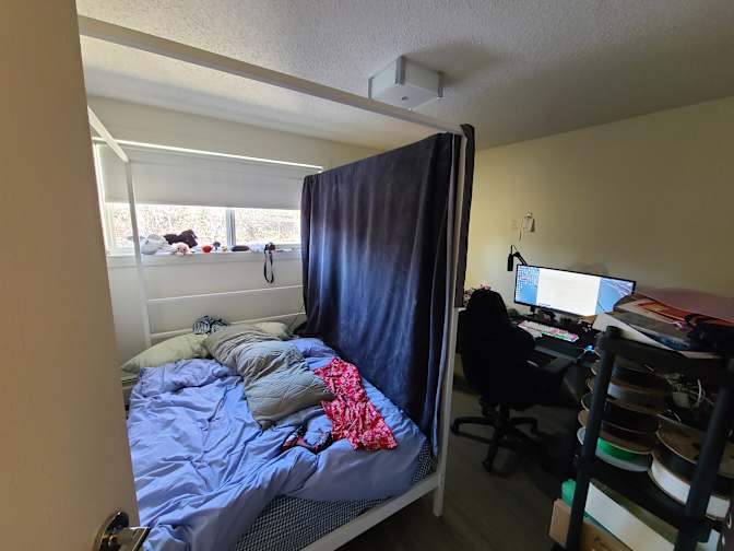 Magnolia Holzwarth's room